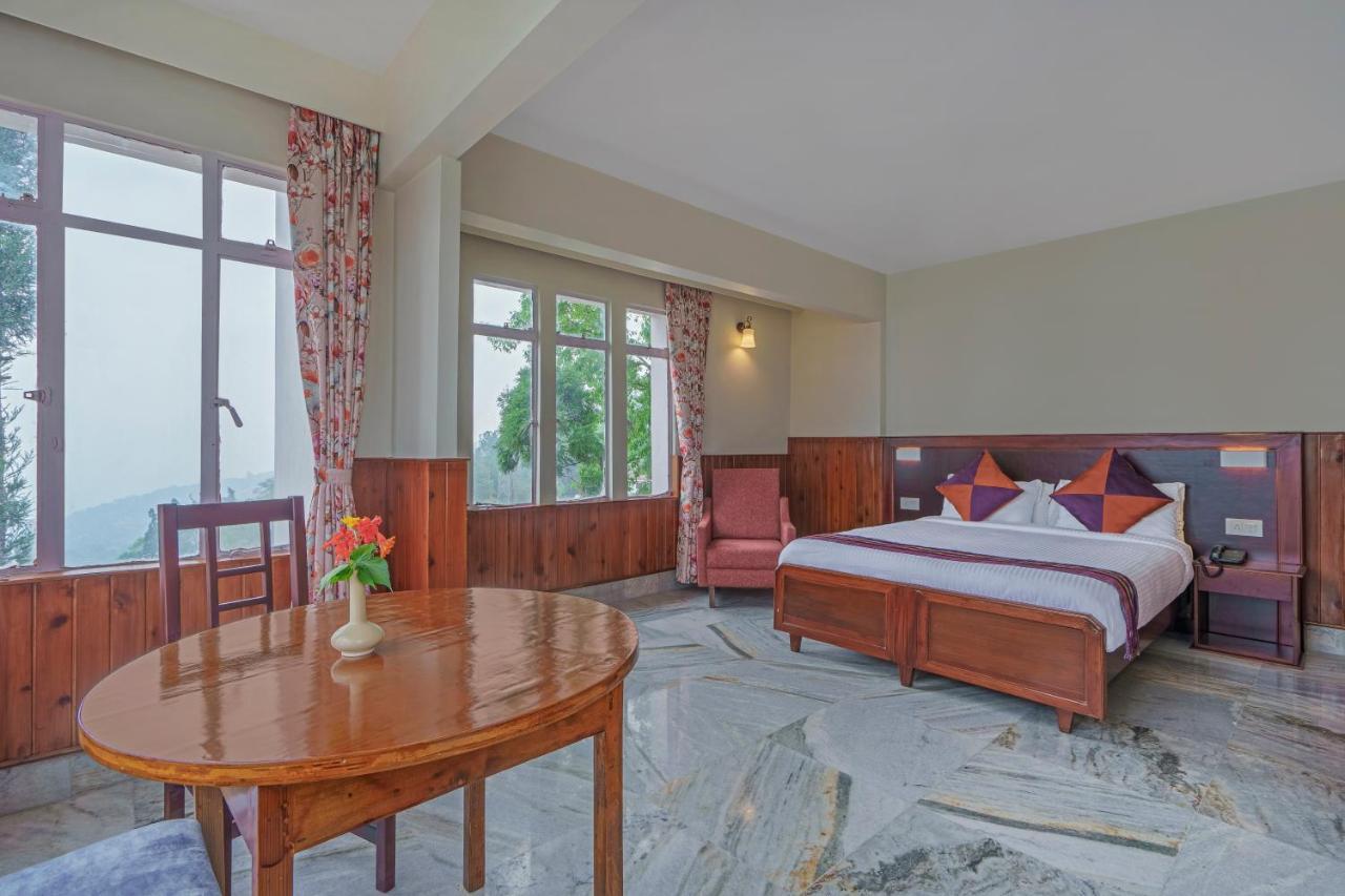 Sterling Park Kalimpong Hotel Exterior photo